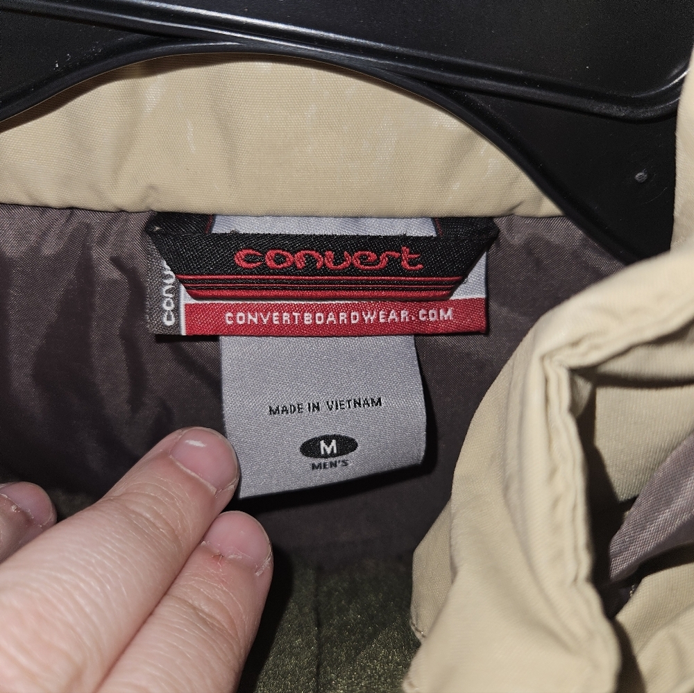 Convert Men's Beige Performance Jacket - Picture 2 of 5